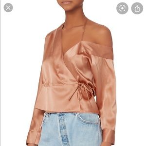 Michelle Mason cold shoulder wrap top. 0